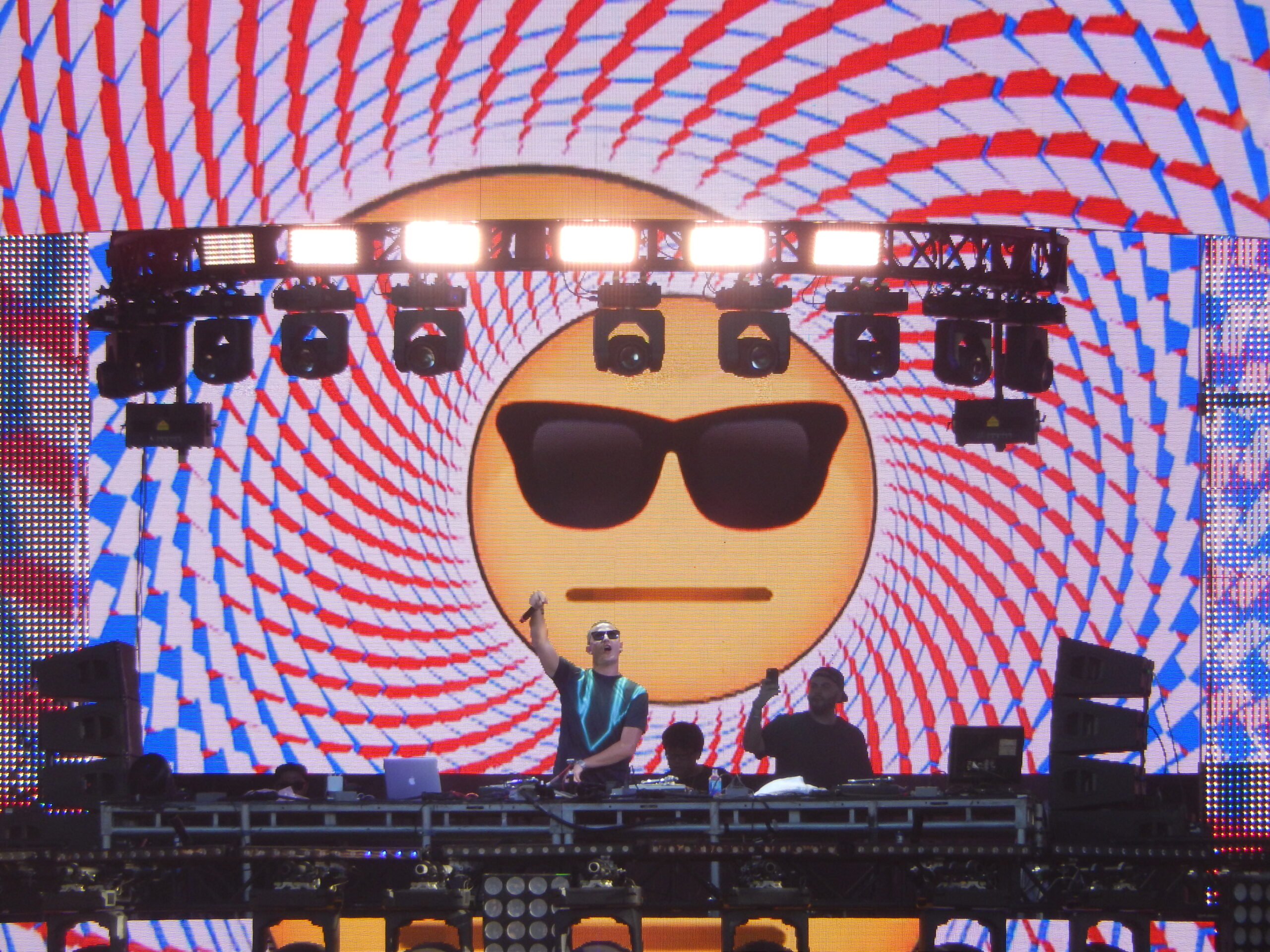 DJ Snake sur scène en 2015