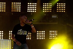 Soprano rappeur chanteur français photo 3